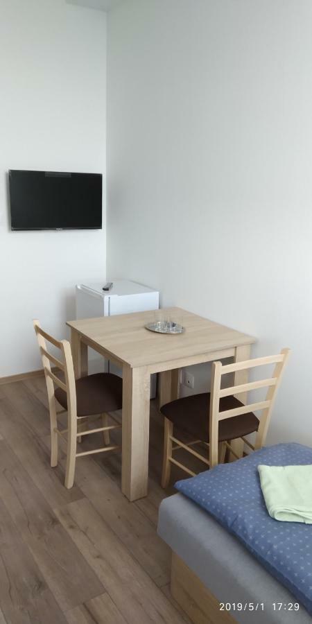 Hostel White Coral Club Koszyce Zewnętrze zdjęcie